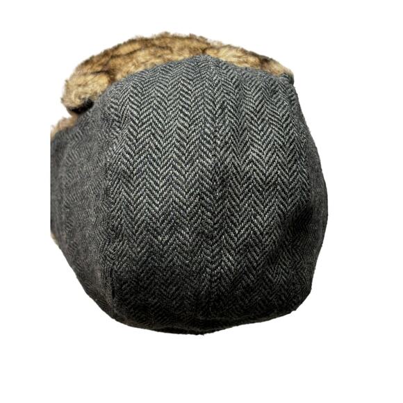 Old Navy Herringbone Gray Black Fur Trim Fleece Lined Hat 6-12 Months Babycore - Picture 4 of 8